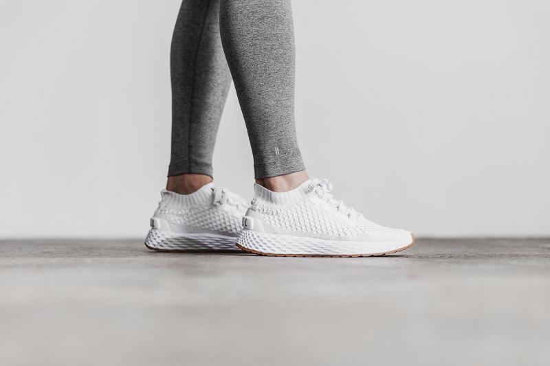 Women's Nobull High-Rise Tight (PLUSH Heather) Jogger Dark / Grey | SG X3130Y